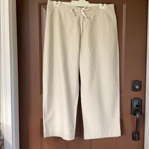 Size 16 Misses, Capri Linen/Cotton Blend Capris
